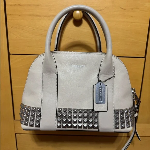 Coach bundle!!! Coach crossbody purse and Coach wallet! - Picture 2 of 11